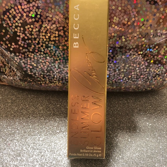 BNIB! BECCA X Chrissy Endless Summer Glow Lip Gloss in Beach Nectar 🐝 - Picture 5 of 8
